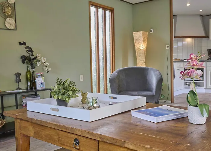 Torenvalk Σαλέ *